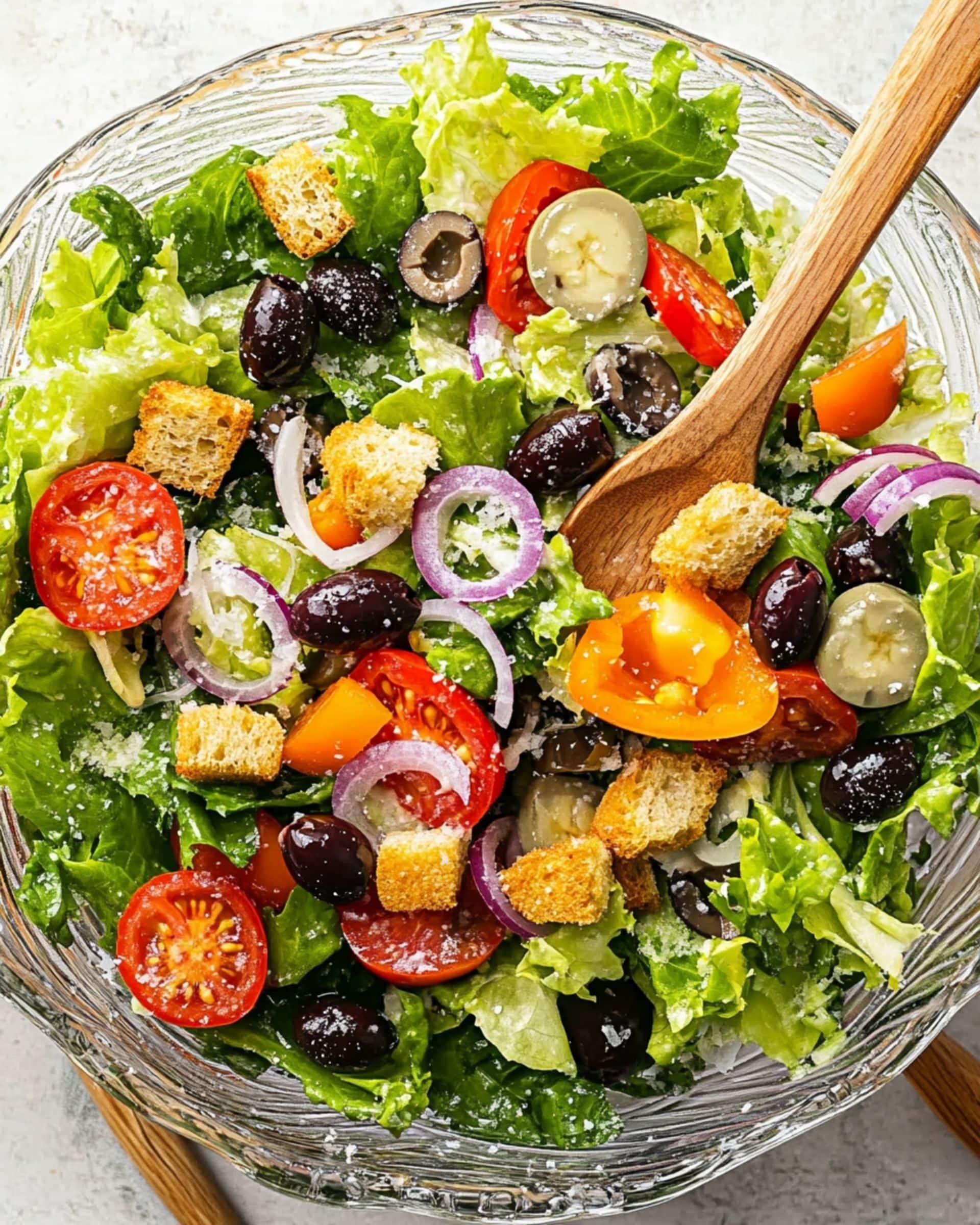 Olive Garden Salad Recipe: Bring the Italian Restaurant Home!
