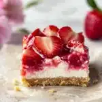 Easy Strawberry Cheesecake Bars Recipe