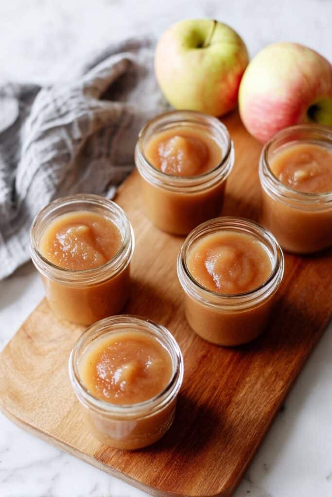 Slow Cooker Homemade Applesauce Recipe